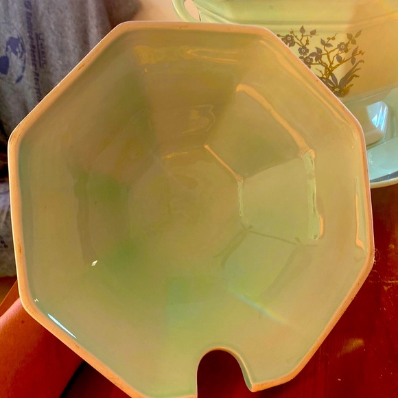 COPY - Adams Calyx Ware Ming Toi Soup Tureen - Picture 4 of 15